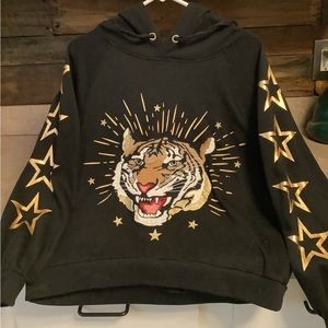 Gap Limited Edition Tiger embroidered sweatshirt sz M